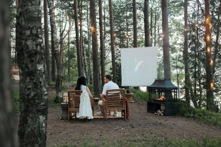 Enhancing Your Gaming Experience: The Best Projector Screens for Different Genres